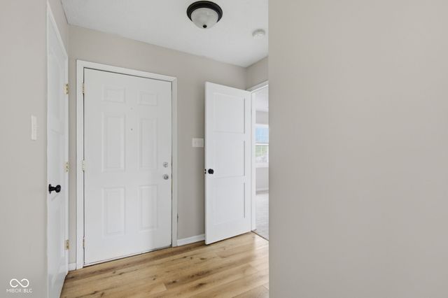 5854 Brouse, Indianapolis, IN 46237