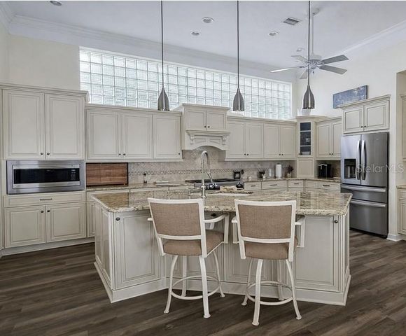 618 CROSSFIELD CIRCLE 37, Venice, FL 34293