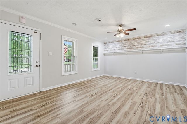 8631 Hunterstand Ct, Richmond, VA 23237