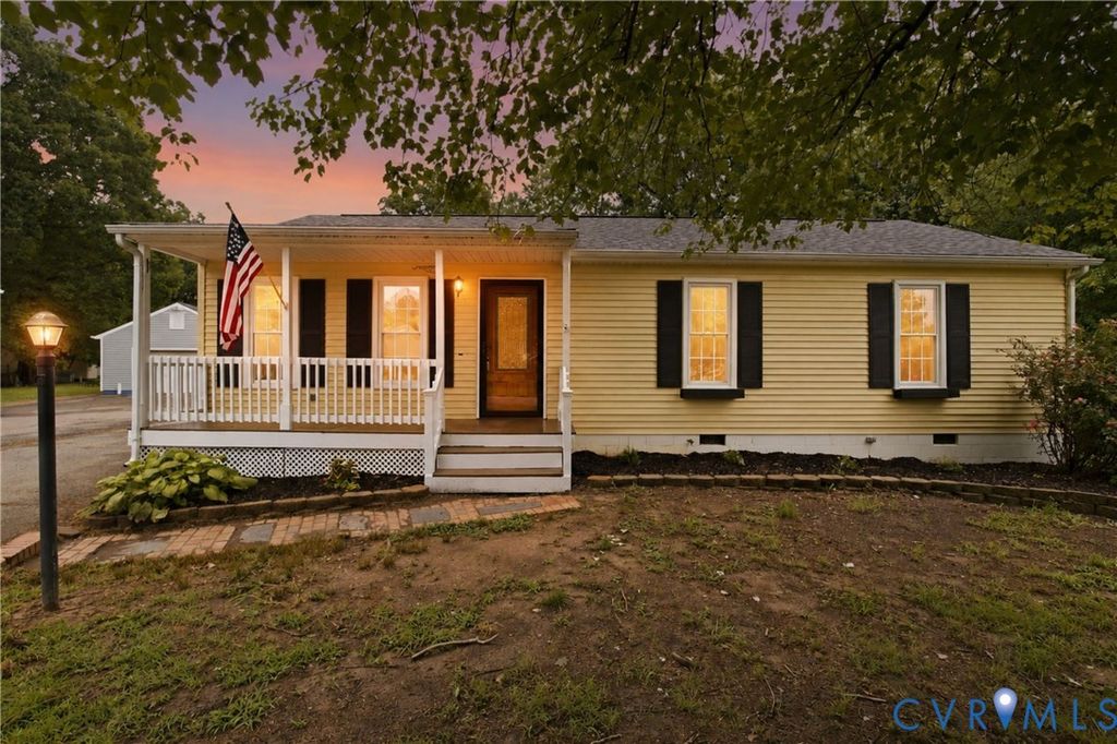 8631 Hunterstand Ct, Richmond, VA 23237