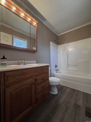 4105 Cedar Valley Drive, Paragould, AR 72450