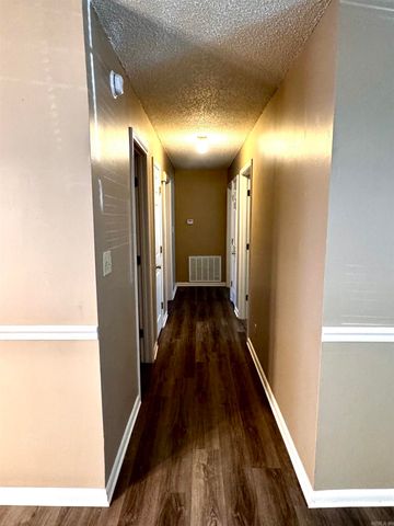 4105 Cedar Valley Drive, Paragould, AR 72450