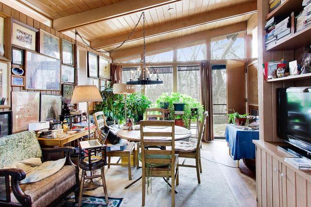 14 Beach Lane Court, Ogden Dunes, IN 46368