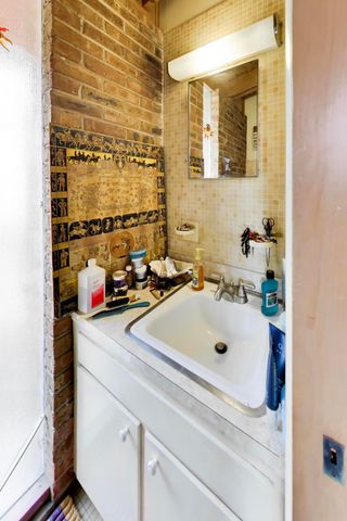 14 Beach Lane Court, Ogden Dunes, IN 46368