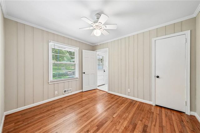 2120 Meadowbrook Lane SE, Marietta, GA 30067