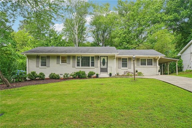 2120 Meadowbrook Lane SE, Marietta, GA 30067