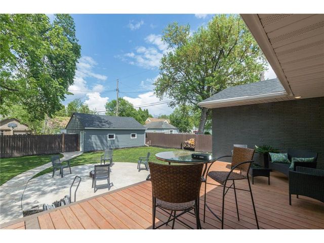 615 Vine Street, Hudson, WI 54016