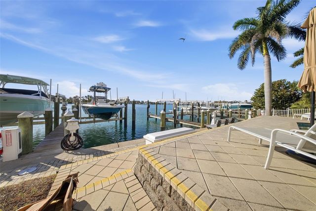225 104TH AVENUE 102, Treasure Island, FL 33706