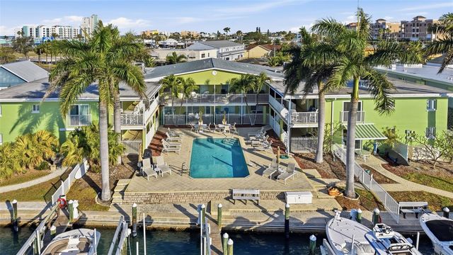 225 104TH AVENUE 102, Treasure Island, FL 33706