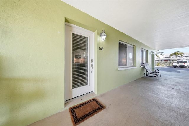 225 104TH AVENUE 102, Treasure Island, FL 33706