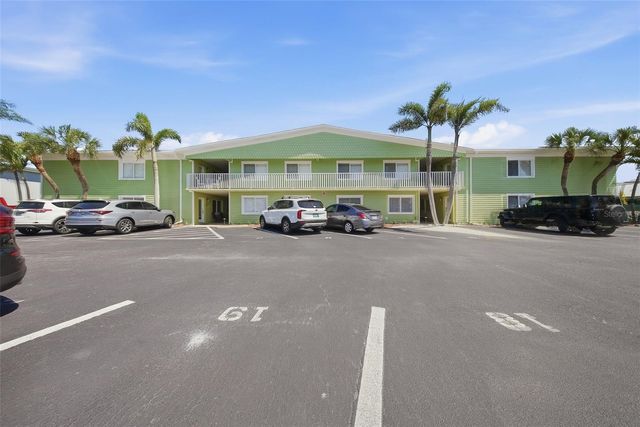 225 104TH AVENUE 102, Treasure Island, FL 33706
