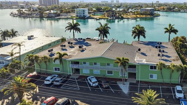 225 104TH AVENUE 102, Treasure Island, FL 33706