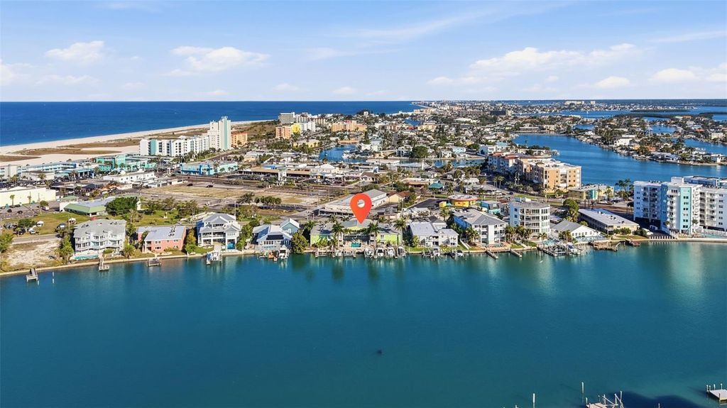 225 104TH AVENUE 102, Treasure Island, FL 33706