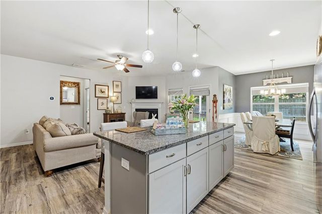 253 Jefferson Avenue, Canton, GA 30114