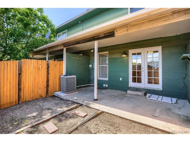 1435 Norfolk St, Aurora, CO 80011