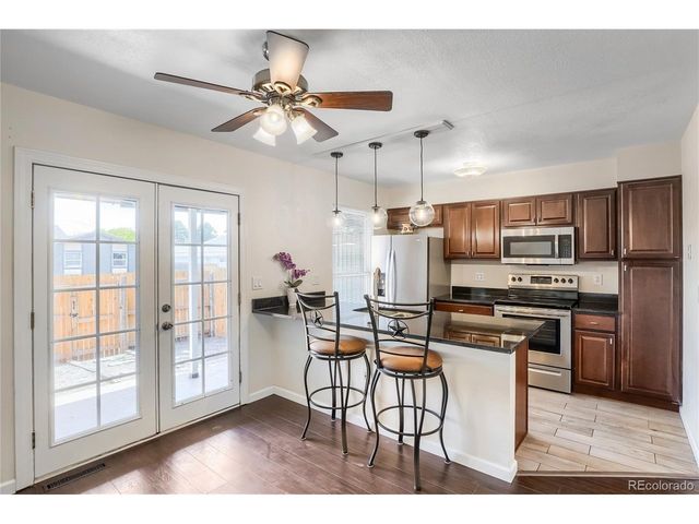 1435 Norfolk St, Aurora, CO 80011