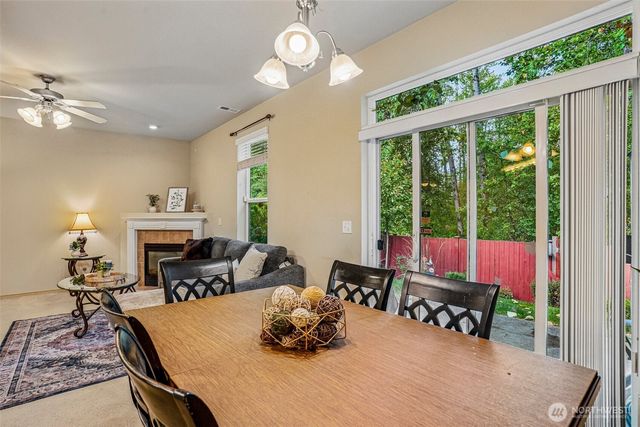 11206 6th Avenue E, Tacoma, WA 98445