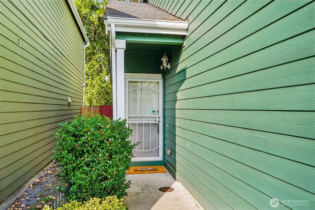11206 6th Avenue E, Tacoma, WA 98445
