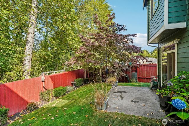 11206 6th Avenue E, Tacoma, WA 98445