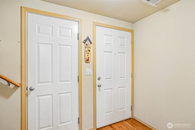 11206 6th Avenue E, Tacoma, WA 98445