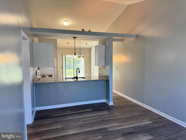 11 SOUTHPOINT DRIVE, Mechanicsburg, PA 17055