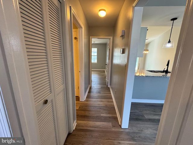 11 SOUTHPOINT DRIVE, Mechanicsburg, PA 17055