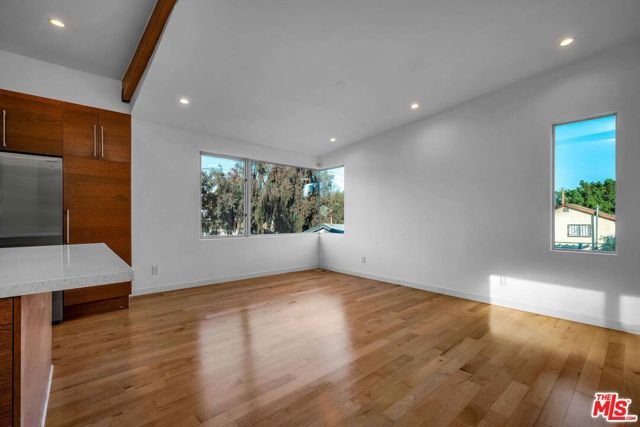 2681 Glendale Boulevard, Los Angeles, CA 90039