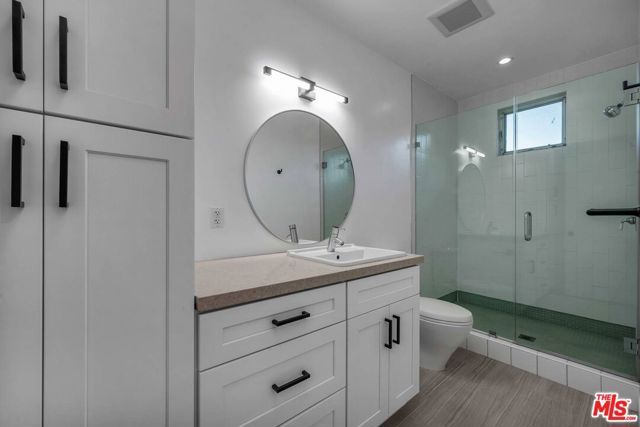 2681 Glendale Boulevard, Los Angeles, CA 90039