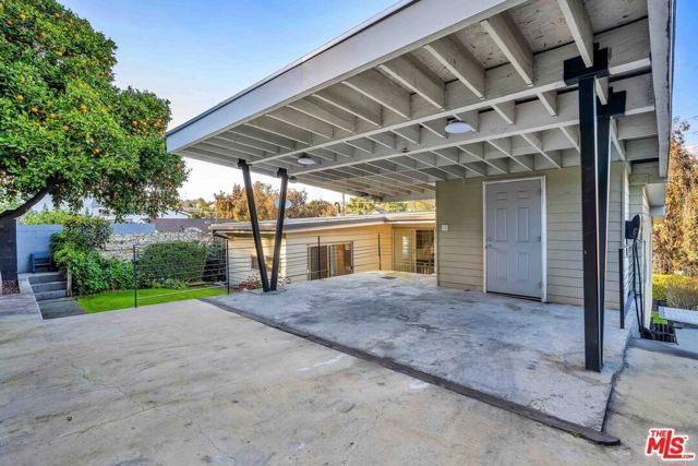 2681 Glendale Boulevard, Los Angeles, CA 90039