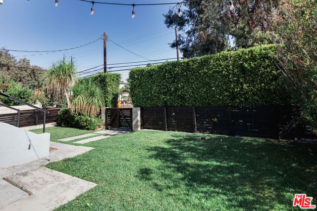 2681 Glendale Boulevard, Los Angeles, CA 90039