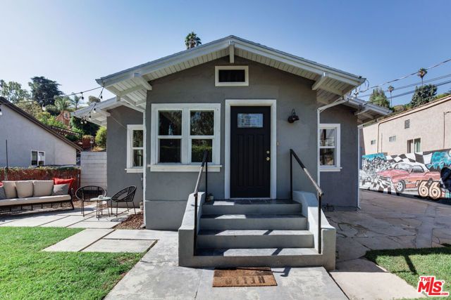 2681 Glendale Boulevard, Los Angeles, CA 90039