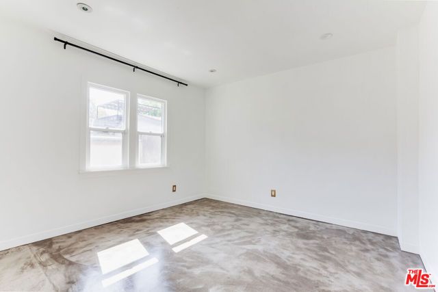 2681 Glendale Boulevard, Los Angeles, CA 90039