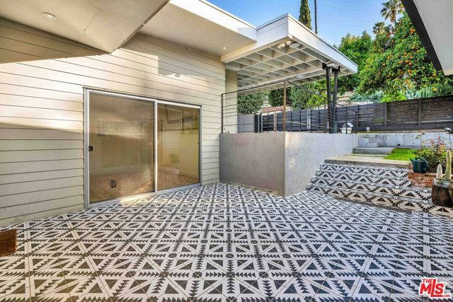 2681 Glendale Boulevard, Los Angeles, CA 90039