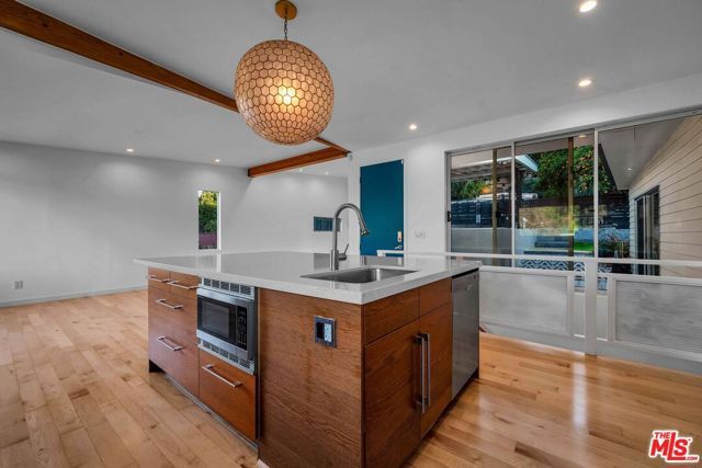 2681 Glendale Boulevard, Los Angeles, CA 90039