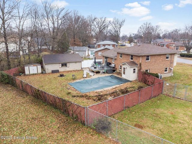 4312 Retreat Rd, Louisville, KY 40219