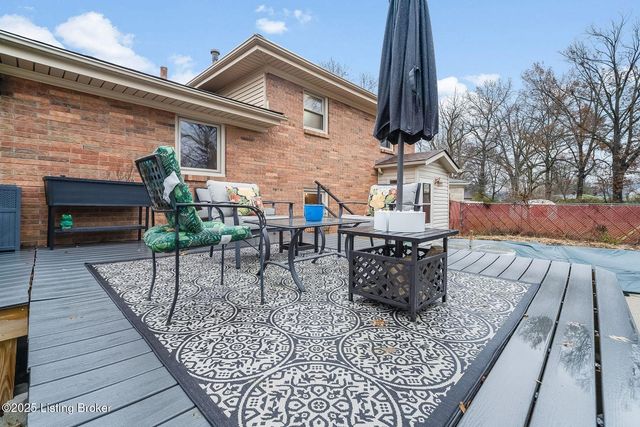 4312 Retreat Rd, Louisville, KY 40219