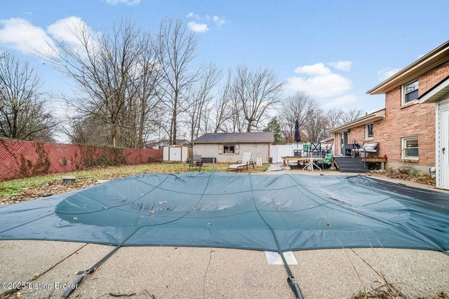 4312 Retreat Rd, Louisville, KY 40219