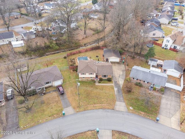 4312 Retreat Rd, Louisville, KY 40219