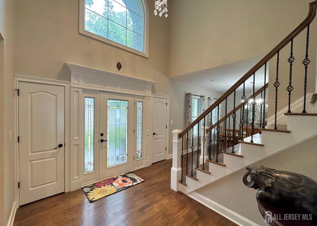 232 W Shirley Avenue W, Edison, NJ 08820