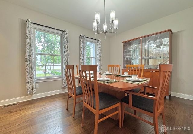 232 W Shirley Avenue W, Edison, NJ 08820