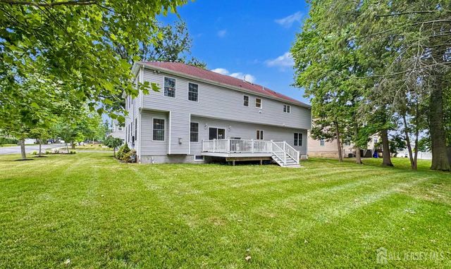 232 W Shirley Avenue W, Edison, NJ 08820