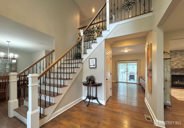 232 W Shirley Avenue W, Edison, NJ 08820