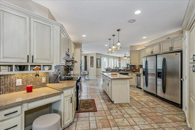 1509 N Freedom Rd, Wichita, KS 67230