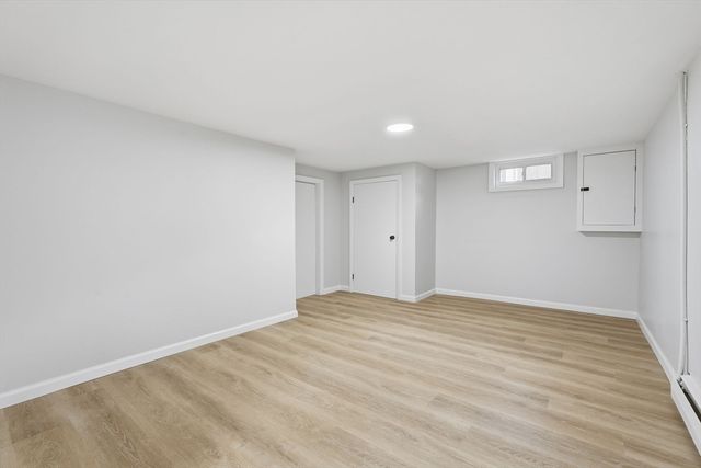 286 Westfield Rd, Holyoke, MA 01040