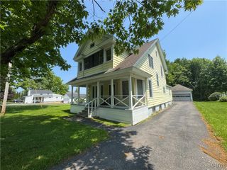 2912 State Route 48, Minetto, NY 13126
