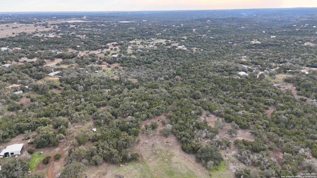127 Eden Ranch, Canyon Lake, TX 78133