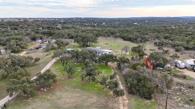 127 Eden Ranch, Canyon Lake, TX 78133