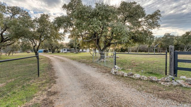 127 Eden Ranch, Canyon Lake, TX 78133