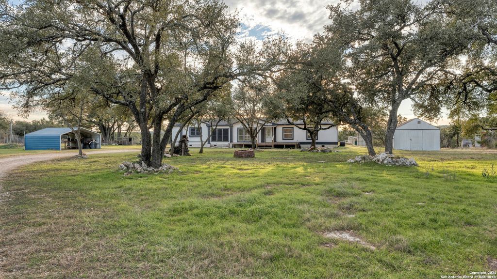 127 Eden Ranch, Canyon Lake, TX 78133