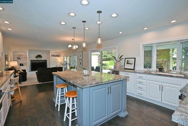 2648 Comistas Drive, Walnut Creek, CA 94598